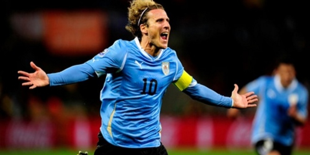 La FIFA sum&oacute; a su Museo la vincha de Forl&aacute;n en Sud&aacute;frica 2010