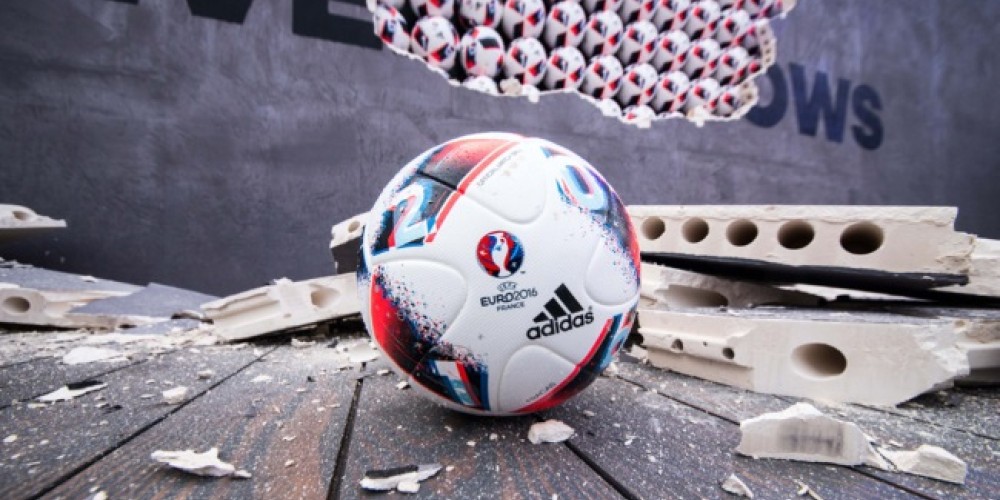 Así se fabrica “Fracas”, la pelota de la final de la EURO 2016