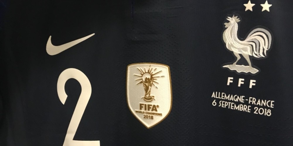 Francia sorprende por la venta de su camiseta con un parche que estaba patentado