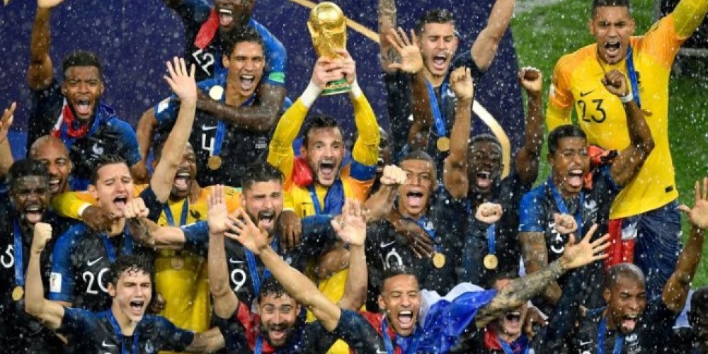 El bebe francés que fue bautizado con el nombre de dos jugadores campeones en Rusia 2018