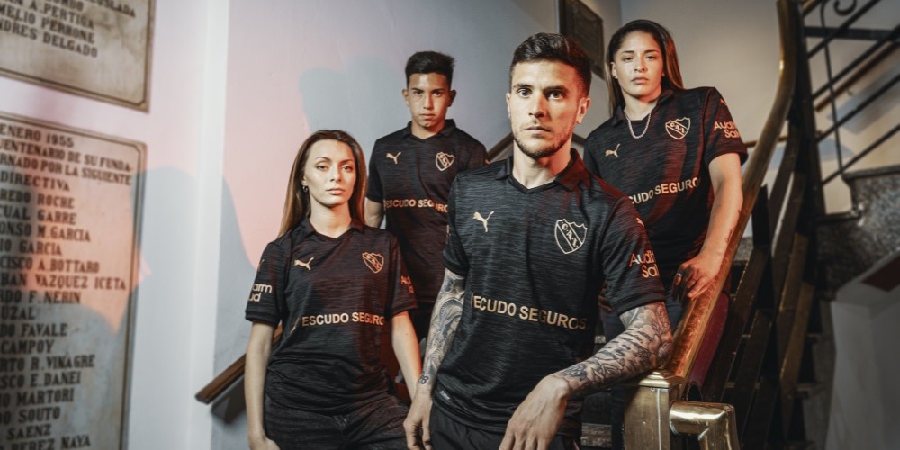 Independiente presentó una nueva camiseta de edición limitada