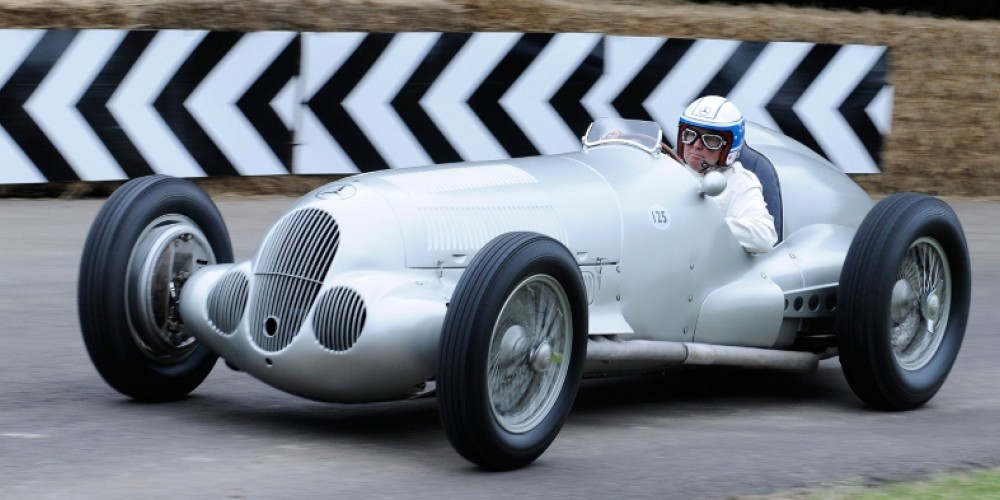 Mercedes-Benz celebra el 125º Aniversario en la Historia del Automovilismo con un diseño especial en el GP de Alemania