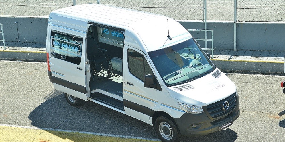 Mercedes-Benz presentó la nueva Sprinter Accesible