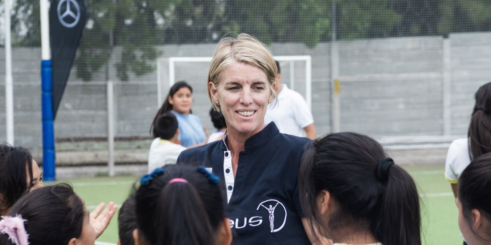Mercedes-Benz y Fundación Laureus, juntos por el deporte y la educación