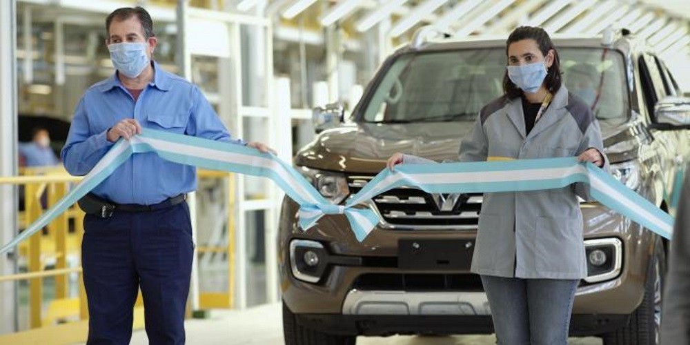 Renault lanz&oacute; la producci&oacute;n en serie de la nueva pick-up Alaskan