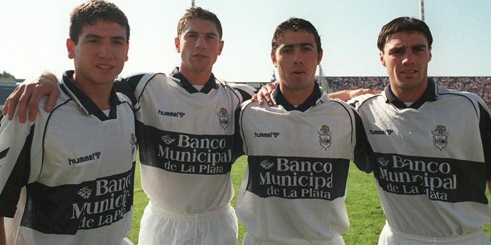 Gimnasia vuelve a trabajar con Hummel despu&eacute;s de 23 a&ntilde;os