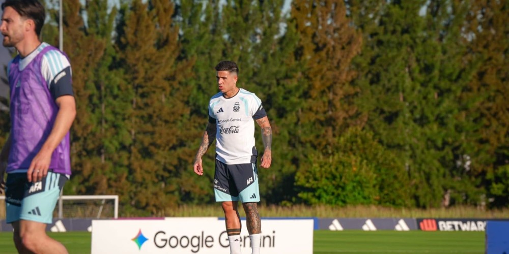 Google Gemini, nuevo main sponsor global de Argentina, ya figura en la ropa de entrenamiento