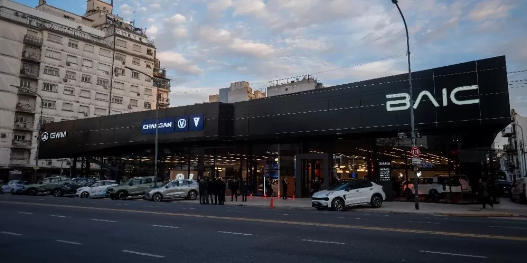 Grupo GIAMA inaugura un exclusivo espacio para veh&iacute;culos de origen chino