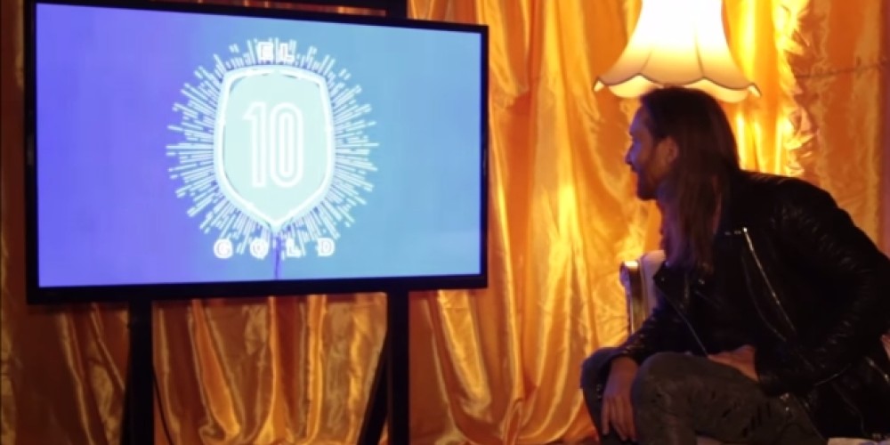 James Rodr&iacute;guez promociona su bebida energizante junto a David Guetta