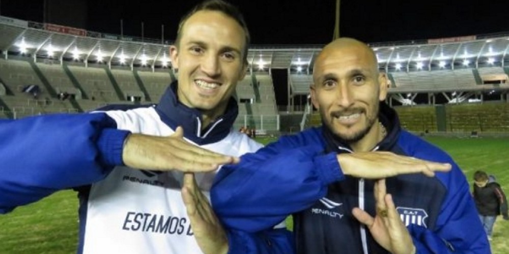 Guiñazú y Klusener sorprendieron y emocionaron a los nuevos socios de Talleres