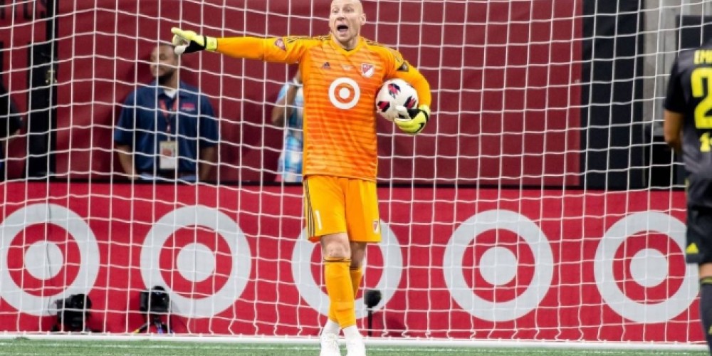 La televisi&oacute;n estadounidense le puso un micr&oacute;fono e incluy&oacute; en los comentarios al arquero mientras disputaba el partido