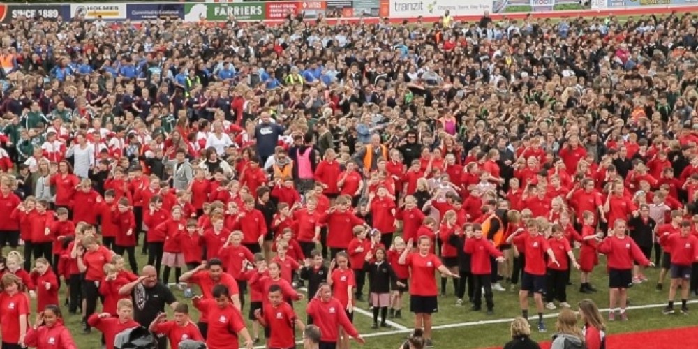 Un haka de 7 mil personas es el nuevo r&eacute;cord mundial