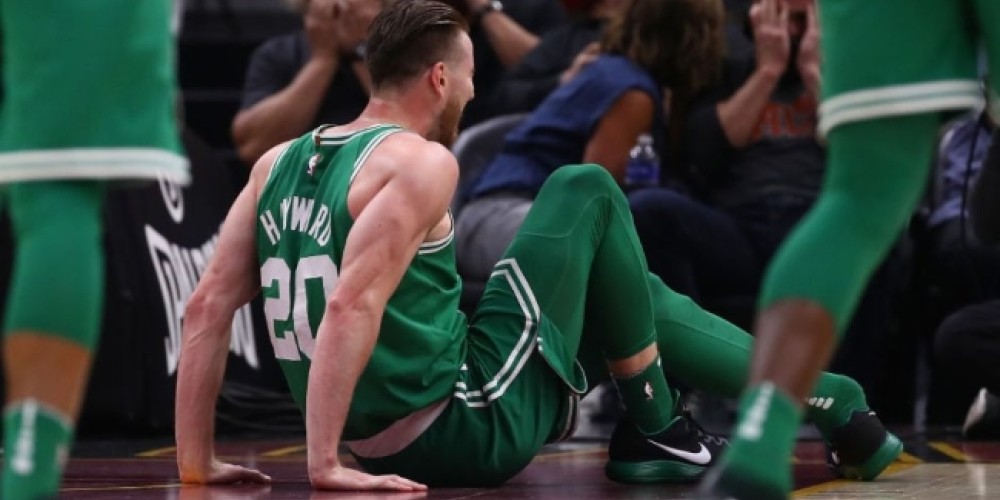 Se subasta por m&aacute;s de 25 mil d&oacute;lares la camiseta con la que se lesion&oacute; Hayward 