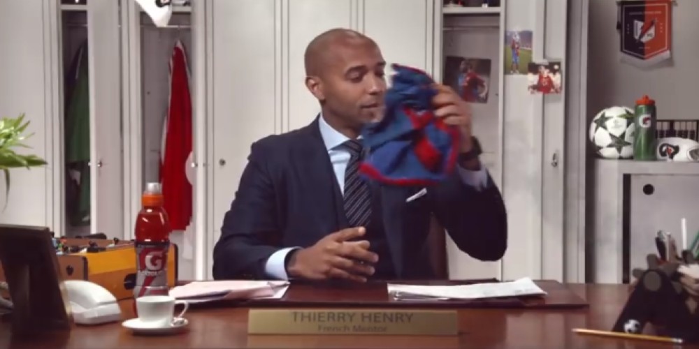 El nuevo comercial de Messi que cuenta c&oacute;mo se guardan las camisetas intercambiadas