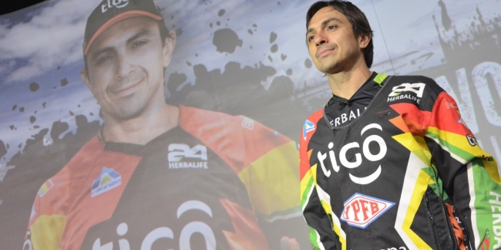 Herbalife present&oacute; a Chavo Salvatierra como parte de su equipo para el Dakar 2016
