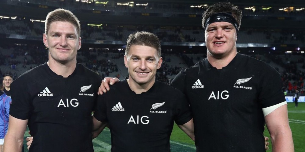 La familia que hará historia en los All Blacks