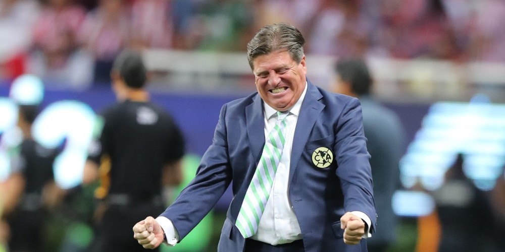 Sin autos de lujo, la curiosa pol&iacute;tica de un entrenador con sus futbolistas m&aacute;s j&oacute;venes