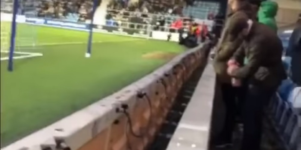 Ins&oacute;lito: el hincha que orin&oacute; en la botella de agua del arquero rival