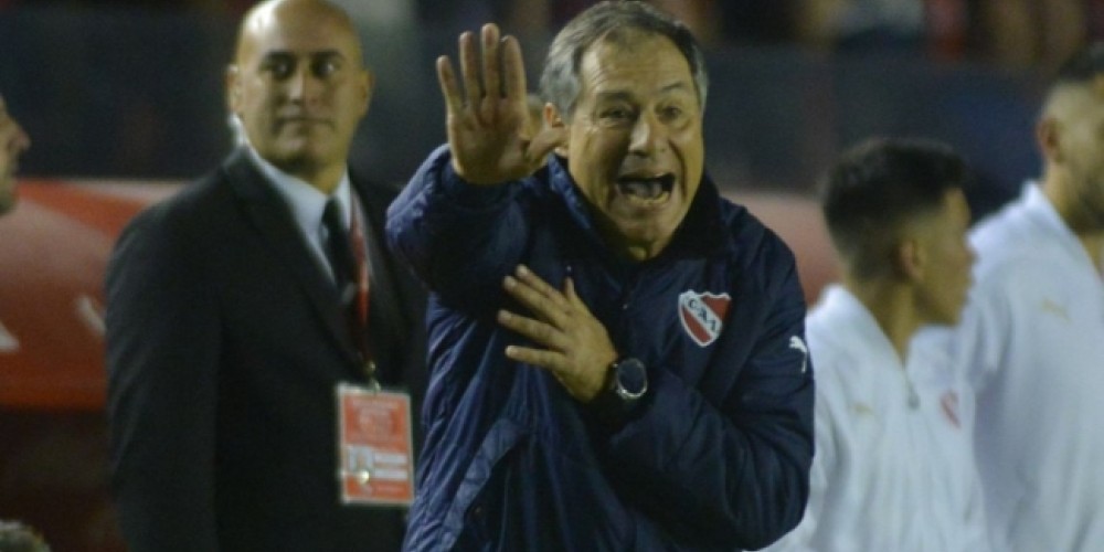 El récord de Ariel Holan con Independiente previo a visitar a Boca