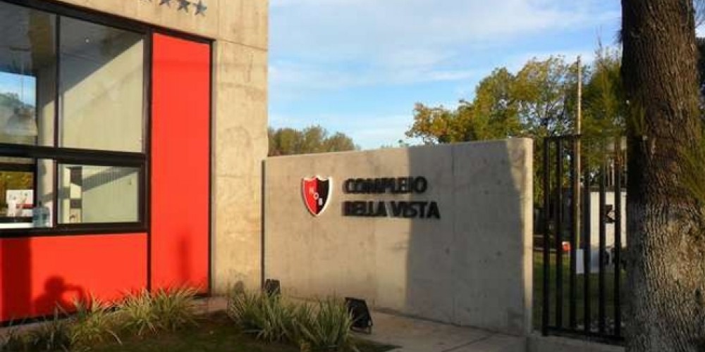 Marcelo Bielsa donó 2 millones de dólares para el Hotel de Newell’s