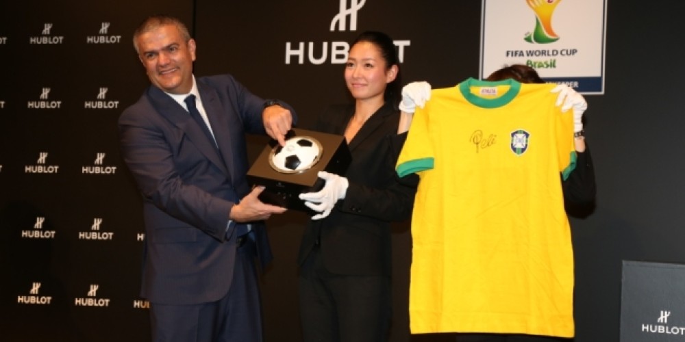 Hublot renov&oacute; su v&iacute;nculo con la FIFA hasta Qatar 2022