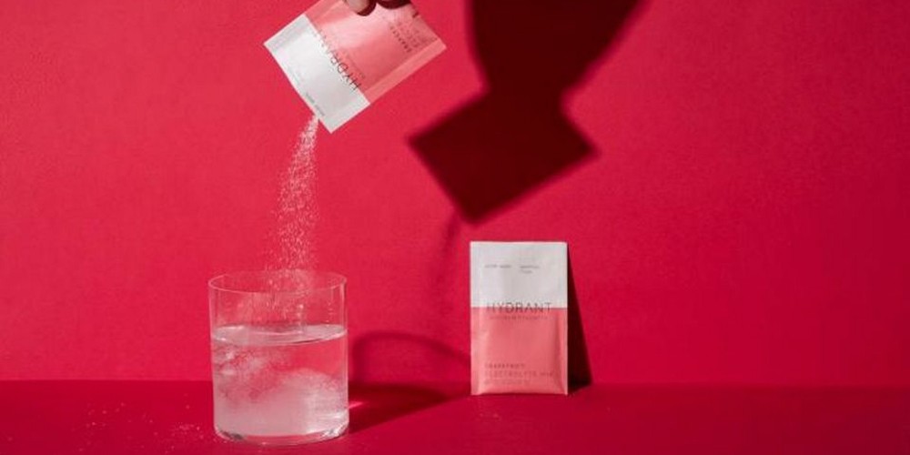 Los 76ers promocionan la bebida hidratante que busca desplazar a Gatorade y Powerade