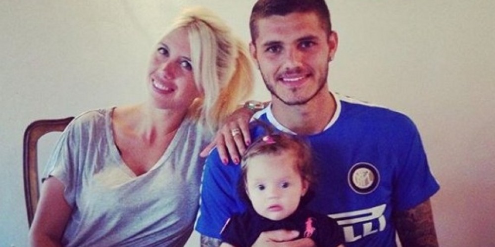 Mauro Icardi mostró su lujoso Smartphone de 20 mil euros