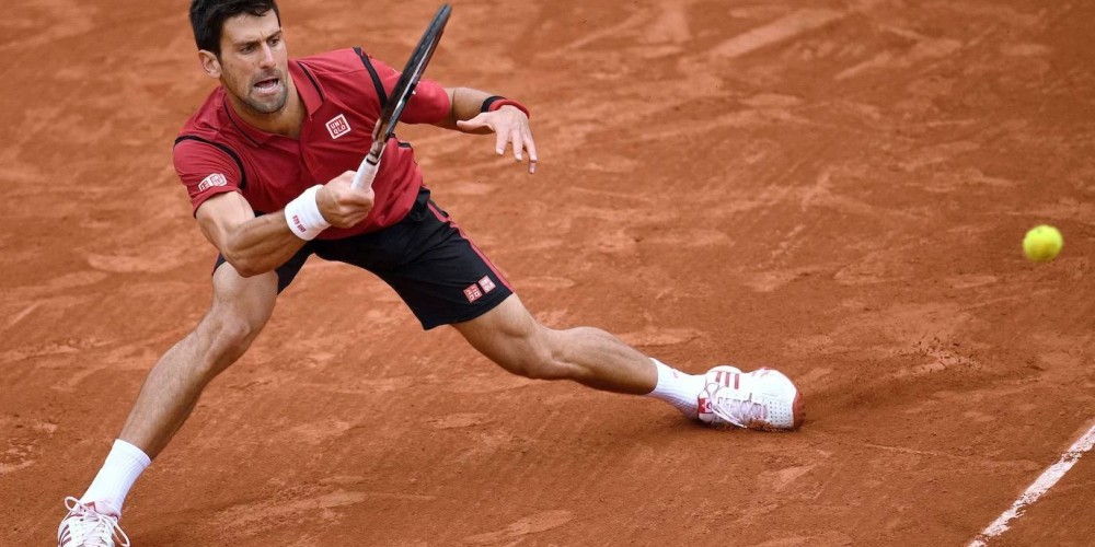 La impresionante cifra por la que se subast&oacute; una raqueta de Djokovic
