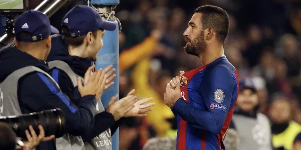 La in&eacute;dita situaci&oacute;n de Arda Turan: perdi&oacute; 13 millones de euros y fue parte de una situaci&oacute;n armada