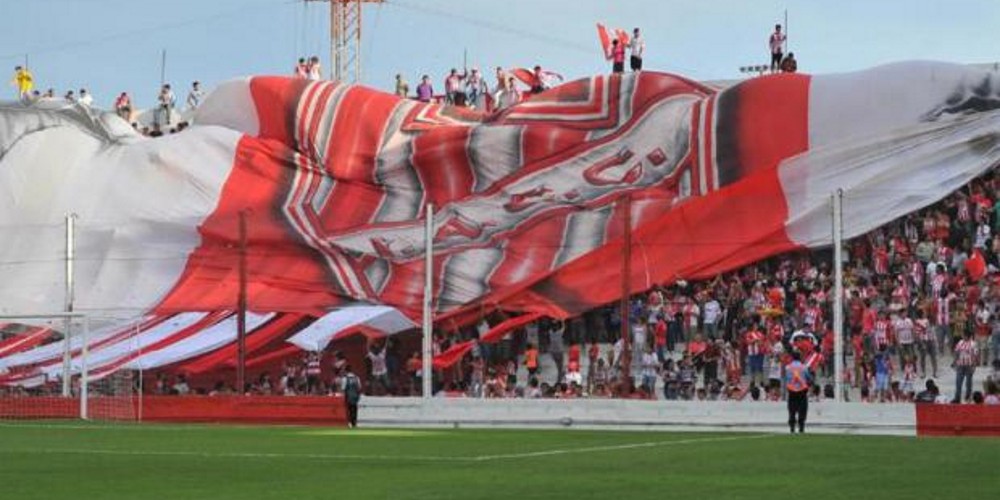 Kempes, Dybala y Wanchope: las opciones de Instituto para las tribunas de su estadio