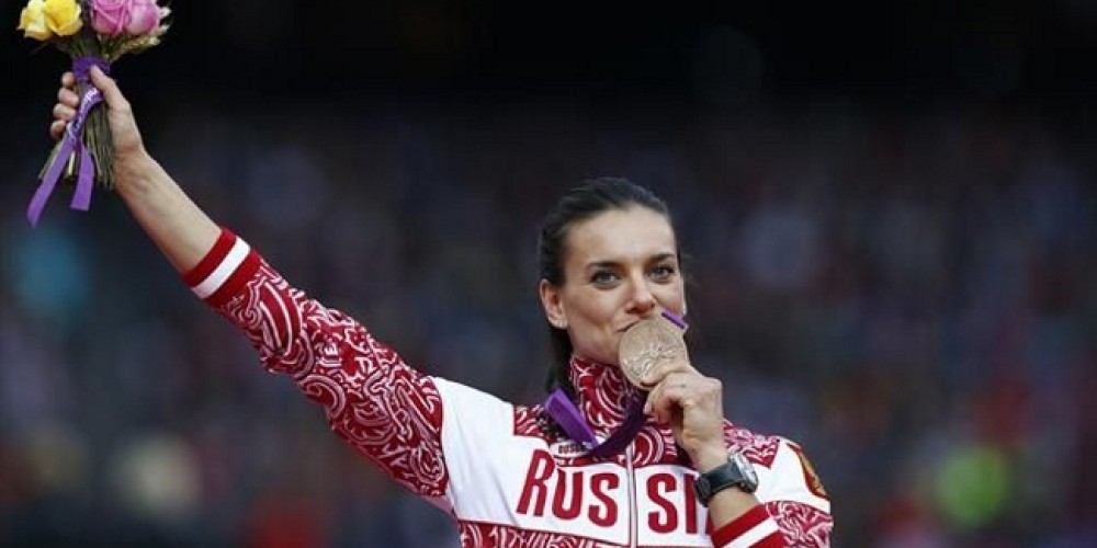 Yelena Isinbayeva y otros atletas rusos podr&iacute;an estar en R&iacute;o 2016 bajo la Bandera Ol&iacute;mpica
