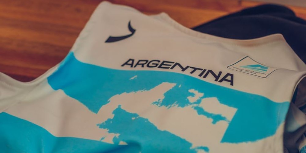 La historia de Jacana, la marca de ropa que vestir&aacute; al atletismo argentino en Tokio 2020