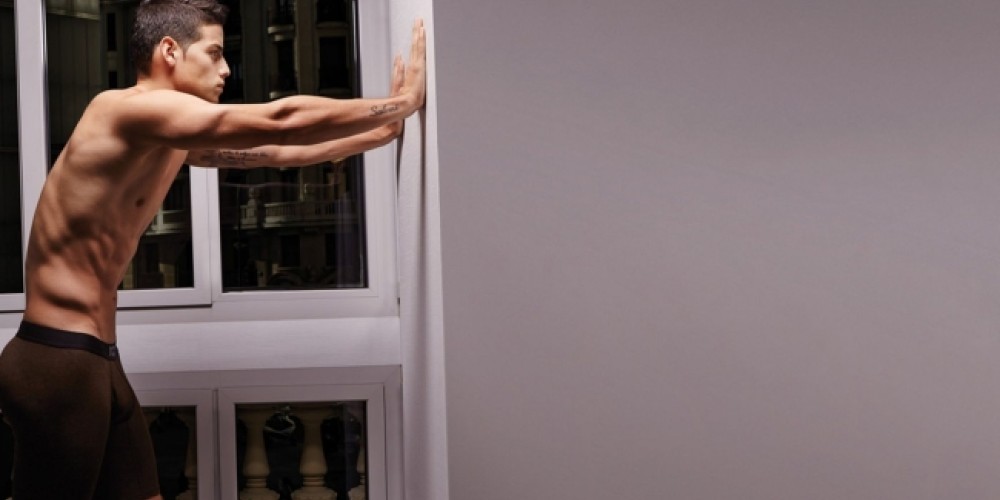 James Rodríguez lanzó su línea de ropa interior