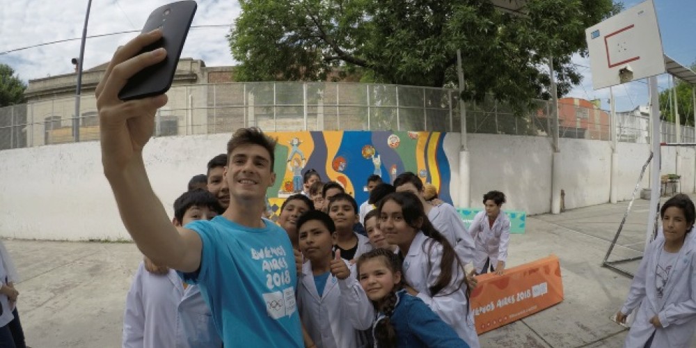 Una escuela de La Boca inauguró el mural Olímpico número 50 de Buenos Aires 2018