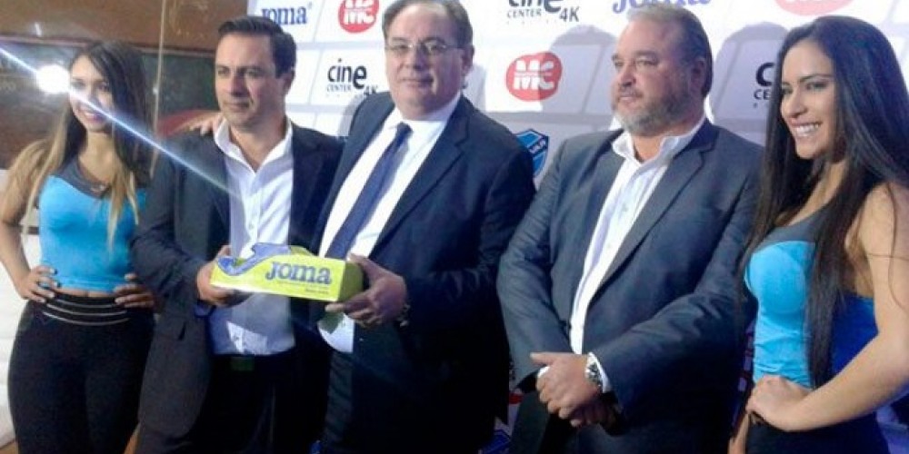 Joma vestir&aacute; al Bol&iacute;var