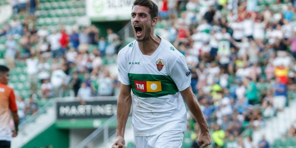 El jugador que ascendió a la primera división de España y renunció al equipo para convertirse en policía