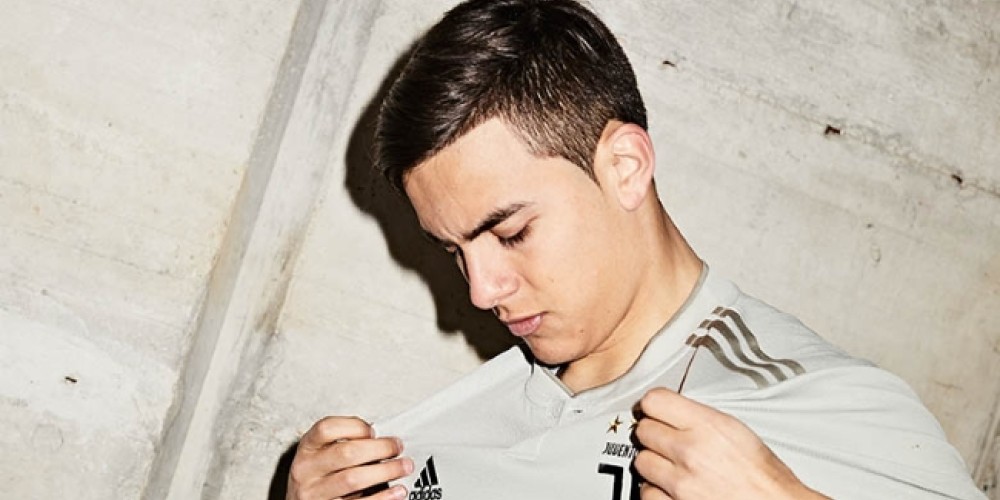 Juventus present&oacute; en gris y en un modelo cl&aacute;sico la nueva camiseta suplente 2018/2019