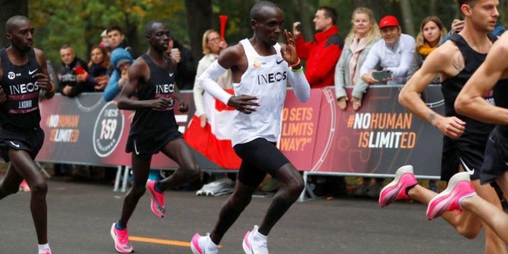 La IAAF estudiará si las zapatillas de Kipchoge son válidas para el atletismo