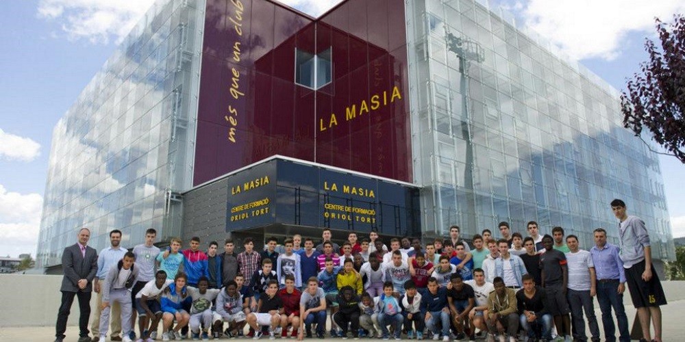 Los 40 a&ntilde;os de &ldquo;La Mas&iacute;a&rdquo;, la escuela de f&uacute;tbol que todos admiran