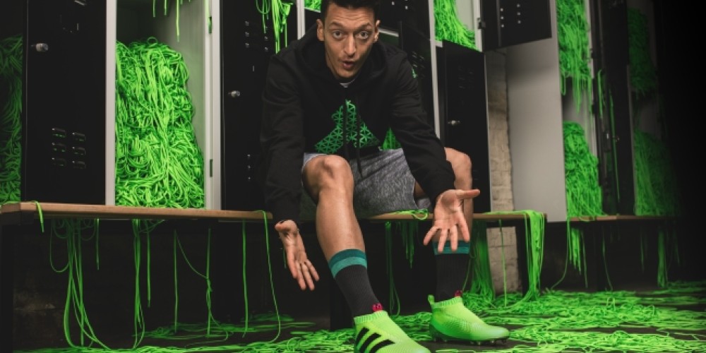 adidas presentó sus nuevos botines sin cordones, los ACE 16+ PURECONTROL