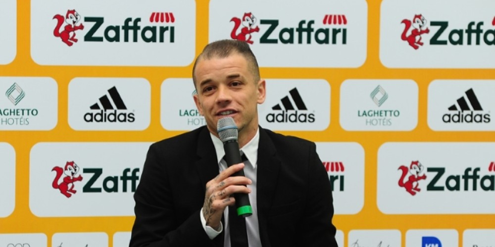 D&rsquo;Alessandro juntar&aacute; a Gallardo, Ortega, T&eacute;vez y Riquelme para un partido a beneficio