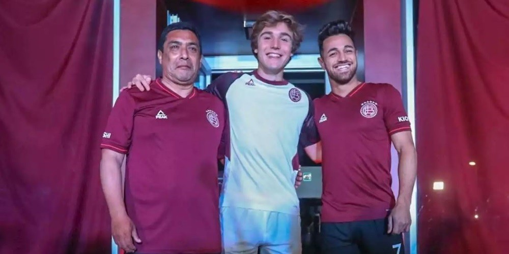 Lan&uacute;s present&oacute; indumentaria y tienda nueva