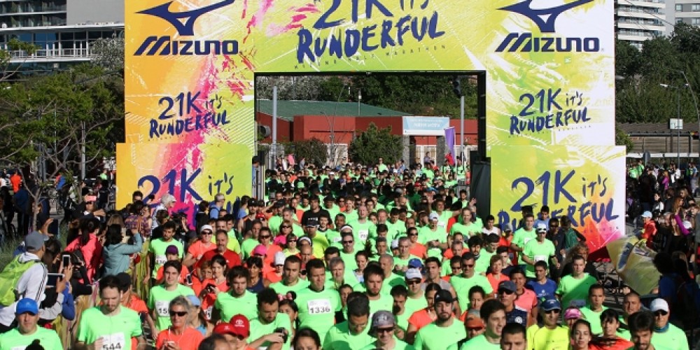 Los runners volvieron a disfrutar de la 21k Mizuno Half Marathon 