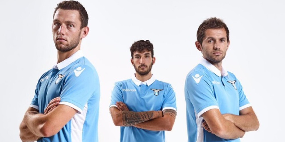 La Lazio de Bielsa presentó sus nuevas camisetas