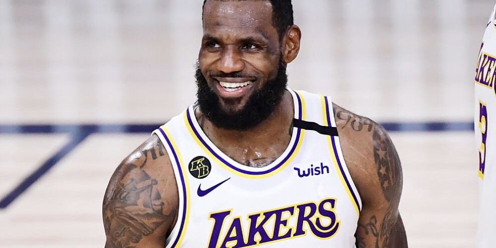 Acciones en el Liverpool, una casa de pizzas y una productora audiovisual; todos los negocios de LeBron James fuera del básquet