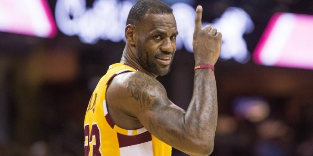 LeBron dejó de seguir a Cleveland en Twitter y crece la polémica