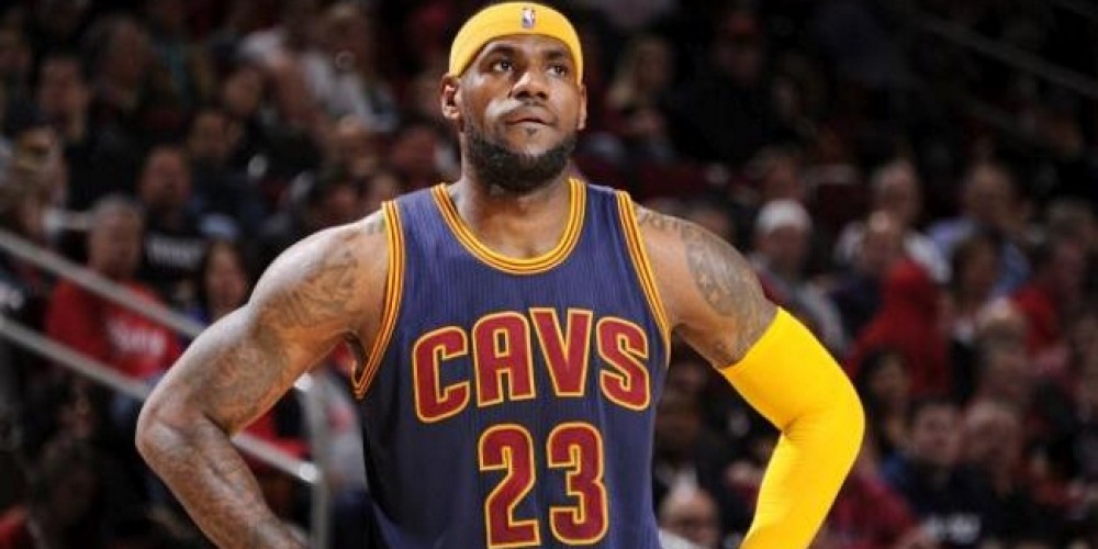 Cada tuit de LeBron James tiene un valor de 140 mil d&oacute;lares