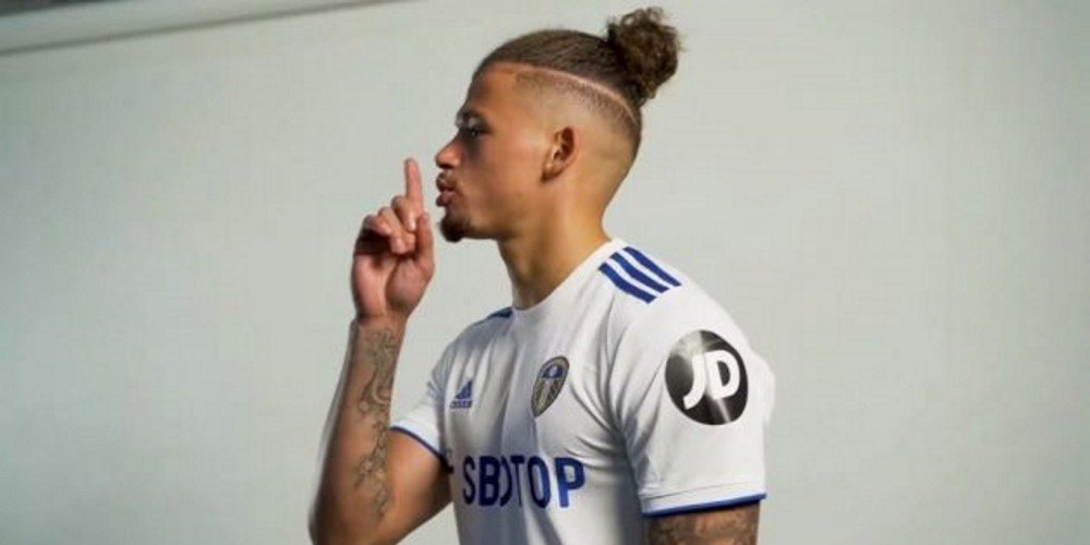 El Leeds de Bielsa present&oacute; un nuevo sponsor para volver a la Premier League