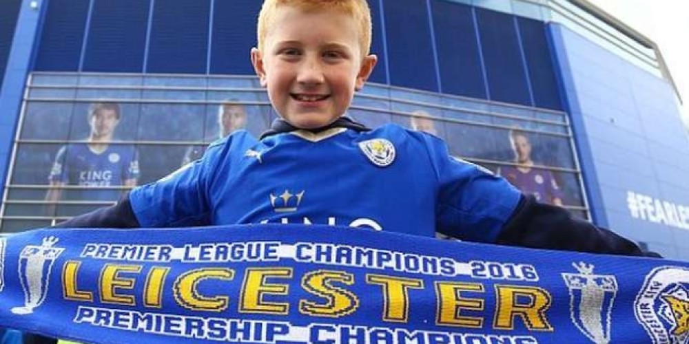 En Leicester ya venden bufandas con la leyenda de campeones