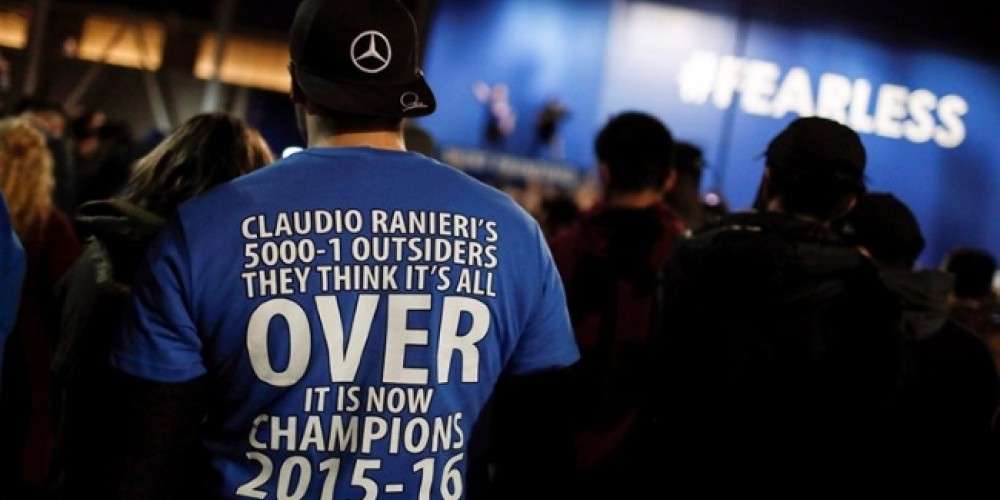 Así celebraron los deportistas en Twitter el título del Leicester